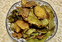 豆角土豆炖肉（超简单随意做法）的做法
