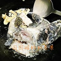 暖心暖胃浓鱼汤的做法图解6