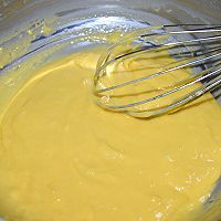 十寸南瓜模戚风蛋糕#熙悦食品低筋粉#的做法图解5