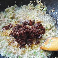 百变面食之家常生煎包的做法图解6