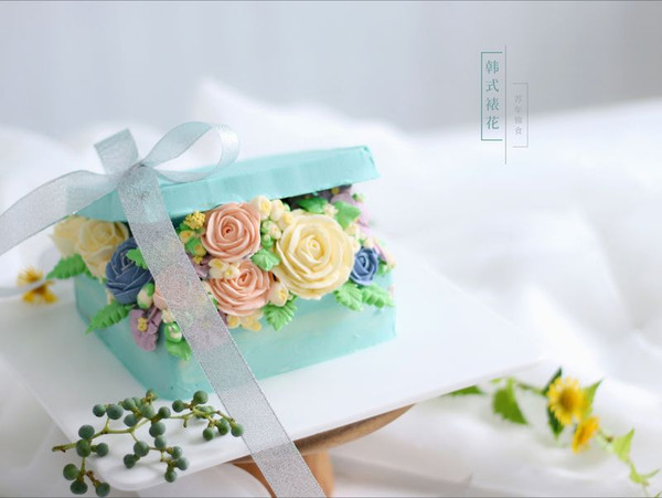韩式裱花——清新花盒蛋糕