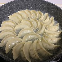 好吃不过饺子～豇豆胡萝卜肉水饺的做法图解11