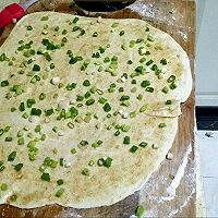 外酥里嫩葱花饼的做法图解4