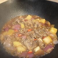 土豆焖羊肉卷的做法图解13