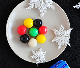 团团圆圆彩色汤圆#维达与你韧享年夜范#的做法