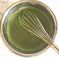 抹茶蛋糕卷的做法图解4