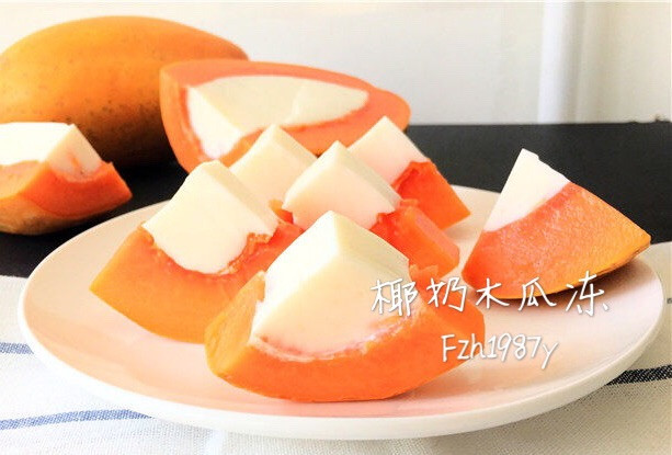椰奶木瓜冻～超级简单的清凉甜品的做法