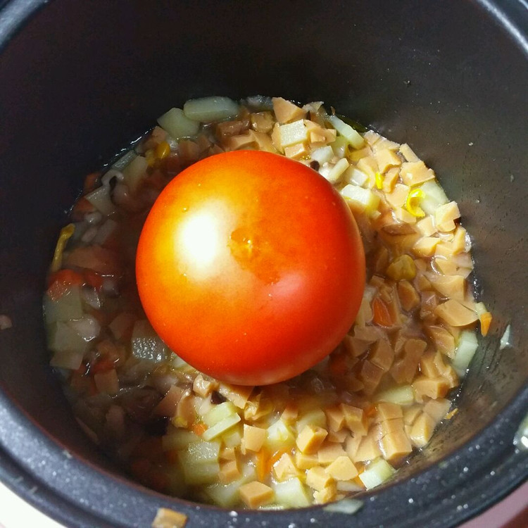 学生宿舍方便番茄焖饭的做法