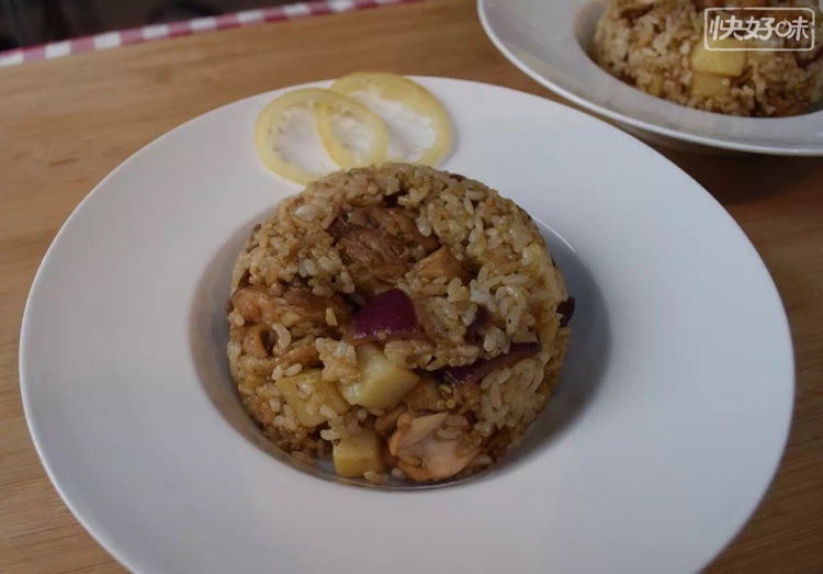 黎麦鸡腿饭的做法