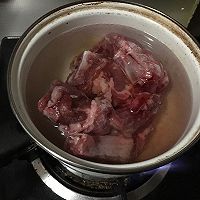 番茄排骨汤的做法图解2