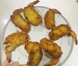金灿灿的土豆泥黄金虾的做法