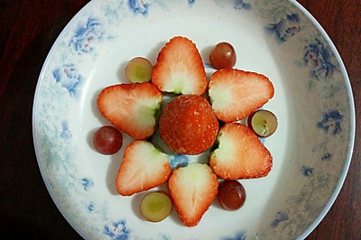 水果拼盘(草莓)