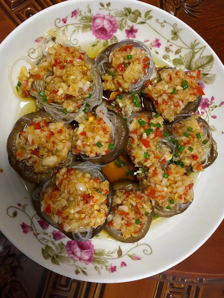 蒜蓉粉丝香菇的做法
