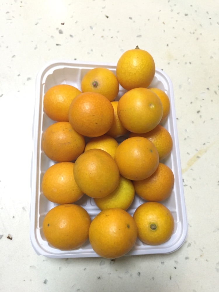 金桔蜜的做法图解1
