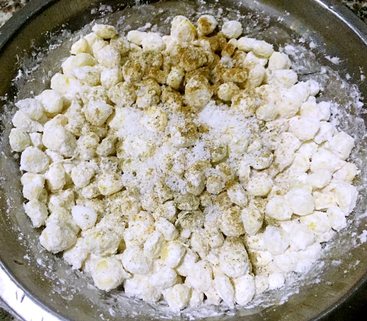 椒盐玉米粒脆饼的做法图解4