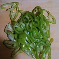 尖椒炒韭菜的做法图解2