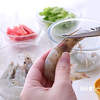 秋天第一顿海鲜：沙茶大虾粉丝煲的做法图解3