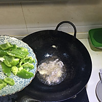 青椒干豆腐的做法图解2