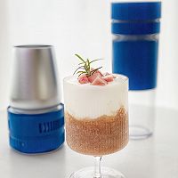 #蓝陌小“鲜”杯：会制冷的榨汁杯#蜜桃酸奶的做法图解10