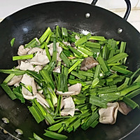 大蒜炒猪肚的做法图解4