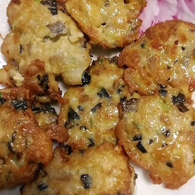 香煎鸡胸小肉饼