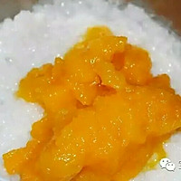 宝宝便秘不可怕！这些食疗方法你用了没？香蕉南瓜粥的做法图解5