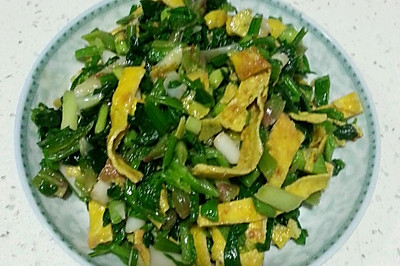 凉拌鸡蛋菠菜