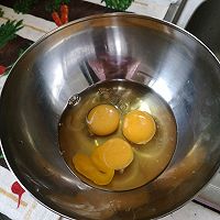 #肉食主义#香椿炒鸡蛋的做法图解4