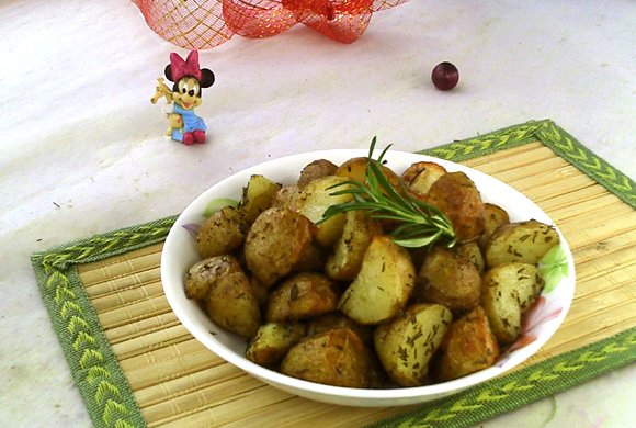 迷迭香烤小土豆