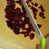 蔓越莓花生牛轧糖的做法图解5