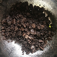 奥利奥冰激淋蛋糕的做法图解2