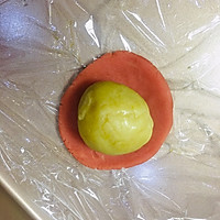 桃山皮奶黄流心月饼的做法图解5