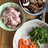 香菇肉片#我买新鲜味#的做法图解1