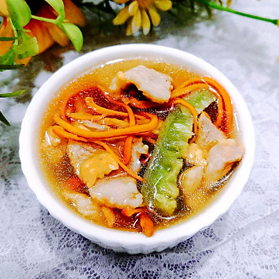秋季第一瓜•丝瓜虫草瘦肉汤