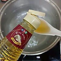 #暖冬酱在手，嗨吃部队锅#辣酱鱿鱼的做法图解6
