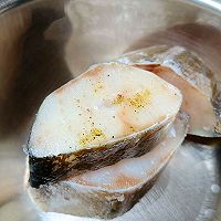 #一学就会快手菜#椒香银鳕鱼的做法图解2