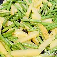 #土豆焖豆角#土豆#马铃薯傻傻分不清楚#豆角的做法图解4