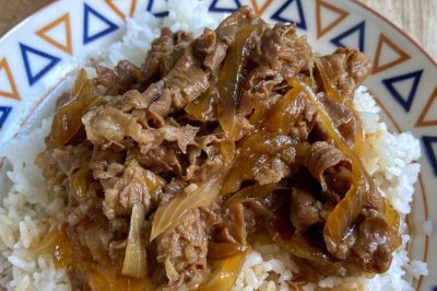 日式牛肉饭（巨简单好吃）