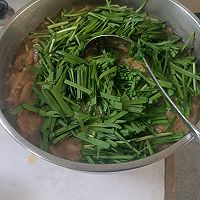 肉片韭菜过水面的做法图解8