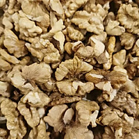 土蜂蜜琥珀核桃的做法图解1