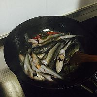 家常菜「酱炖海鲶鱼」的做法图解4