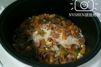 NVSHEN腊肠焗饭