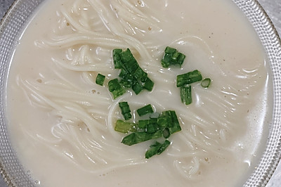 鱼汤面