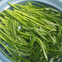 通菜两吃(腐乳/虾酱)#kitchenaid的美食故事#的做法图解1
