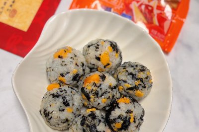 芝士紫菜饭团