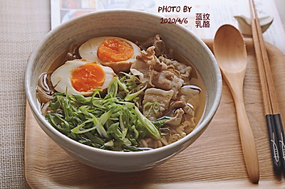 日式五花肉荞麦面