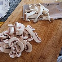 冬阴功海鲜汤的做法图解1