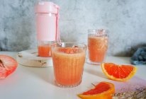 蜜桃西柚汁 一杯能帮你减重的果汁的做法