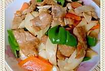 杏鲍菇青椒炒肉的做法