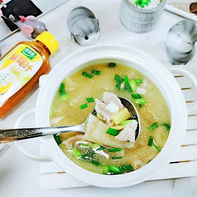快手菜竹荪肉片汤～太太乐鲜鸡汁蒸鸡原汤
